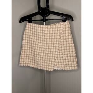 Lulus Women’s Tweed Mini Skirt Beige Gold | Size M